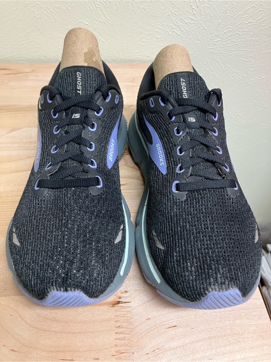 Brooks Shoes - Brooks Ghost 15 Women’s Sneakers - Black with Lavender Accents